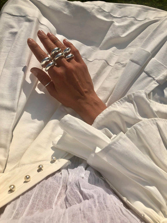 de la fuente | sterling silver sultry ring