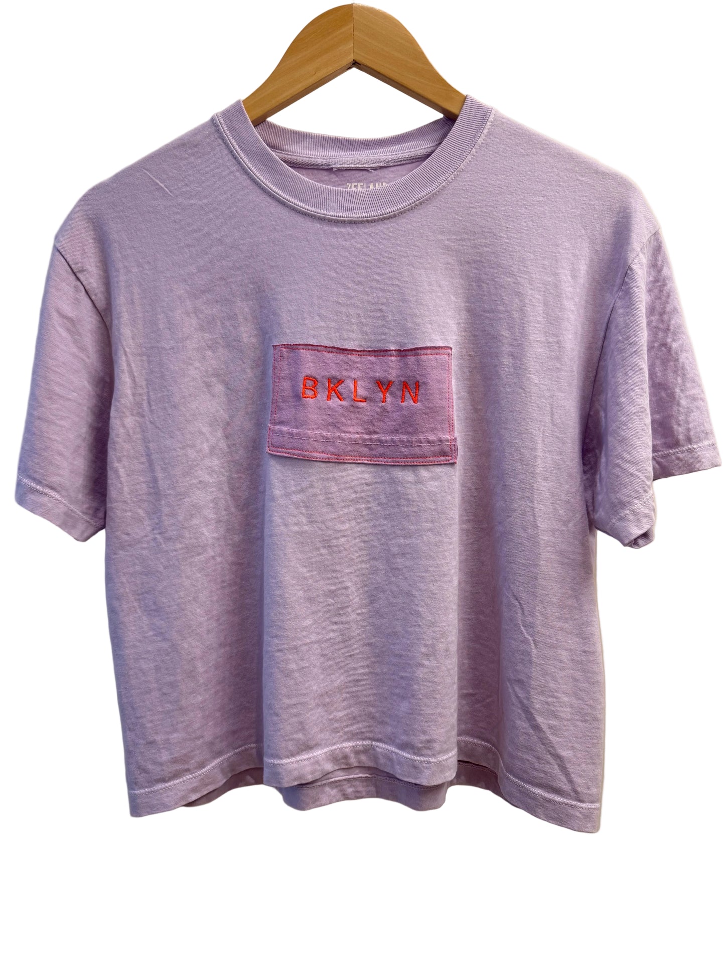 BROOKLYN Crop Tee Zeeland x TMWY